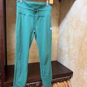 Vuori Daily Legging Green Medium